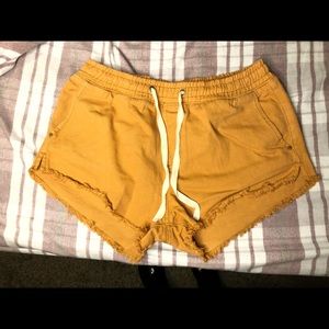 Billabong surfer shorts!